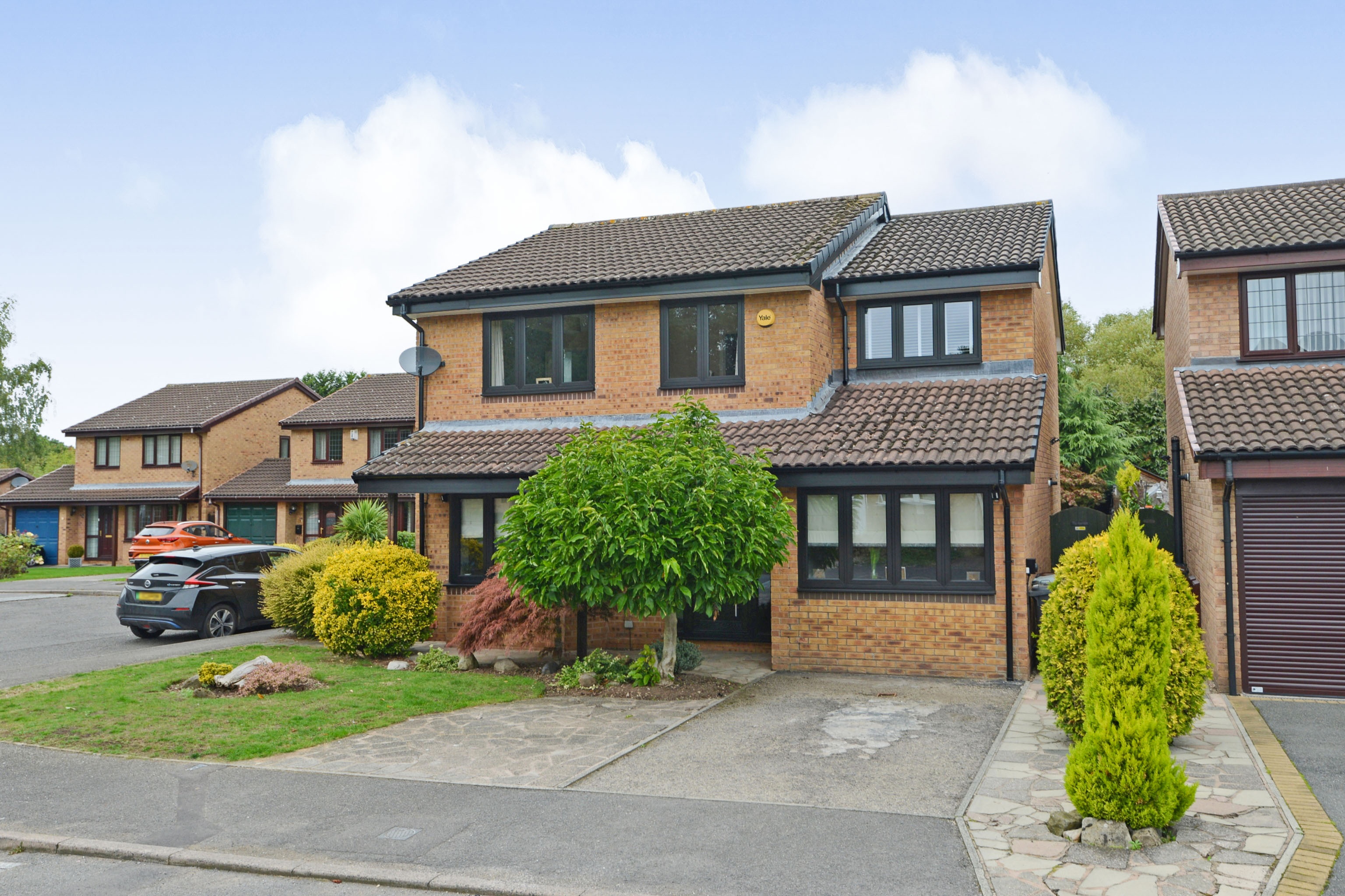 4 bedroom detached house for sale in Keswick Close, Crewe, CW2 8QG