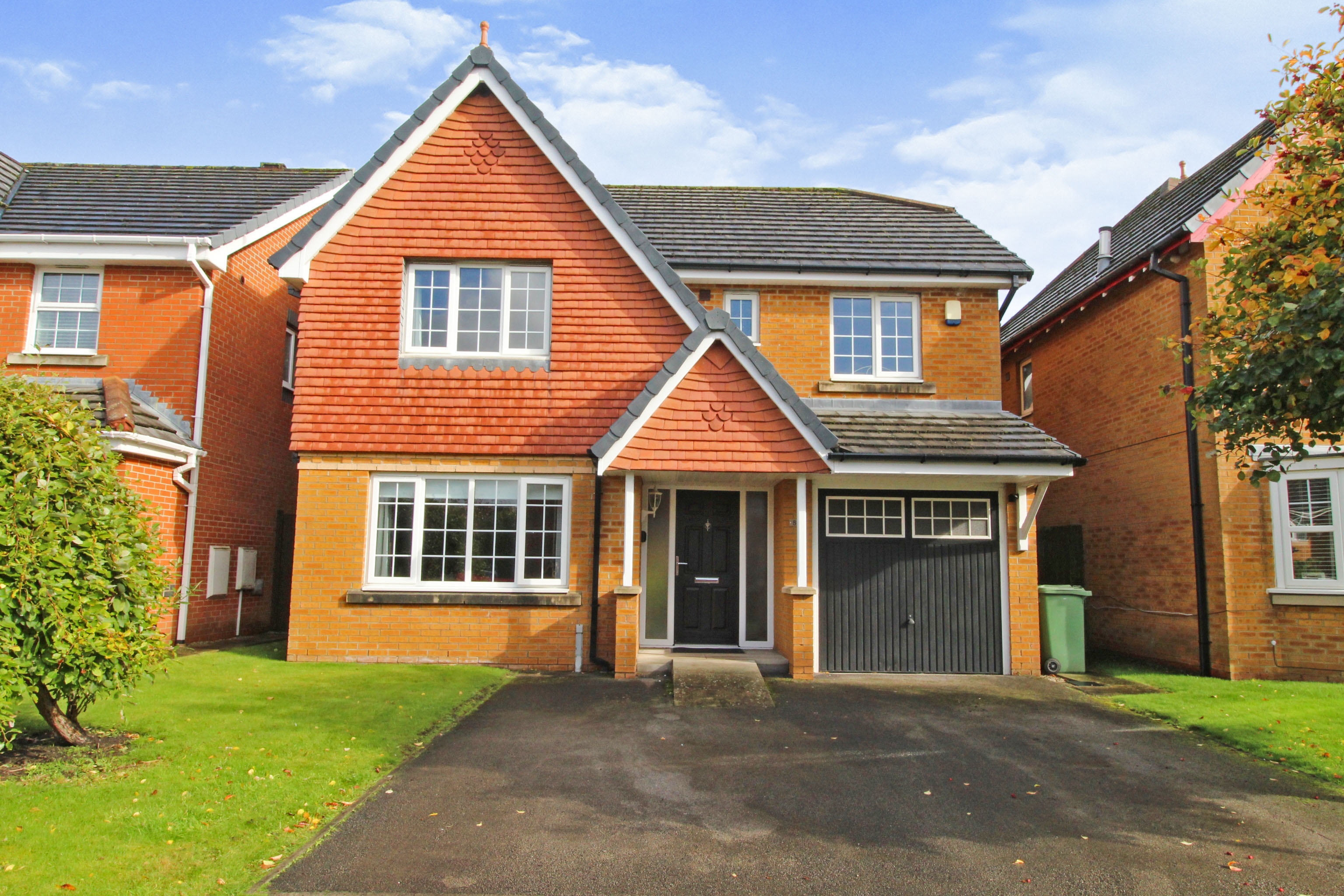 4 bedroom detached house for sale in Bay Tree Grove, St. Helens, WA9 5GR