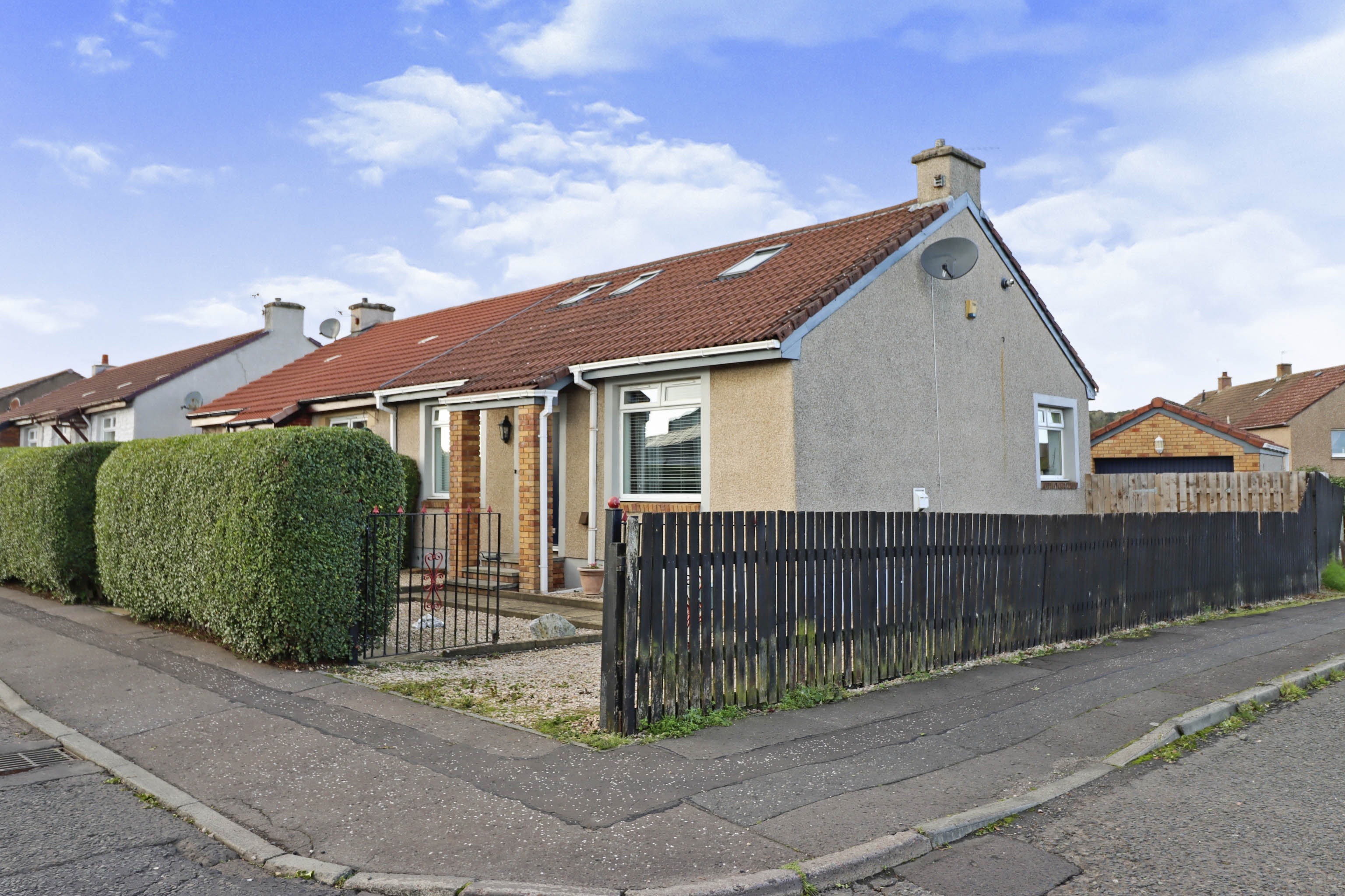 3 bedroom semidetached house for sale in Woodend Place, Cowdenbeath