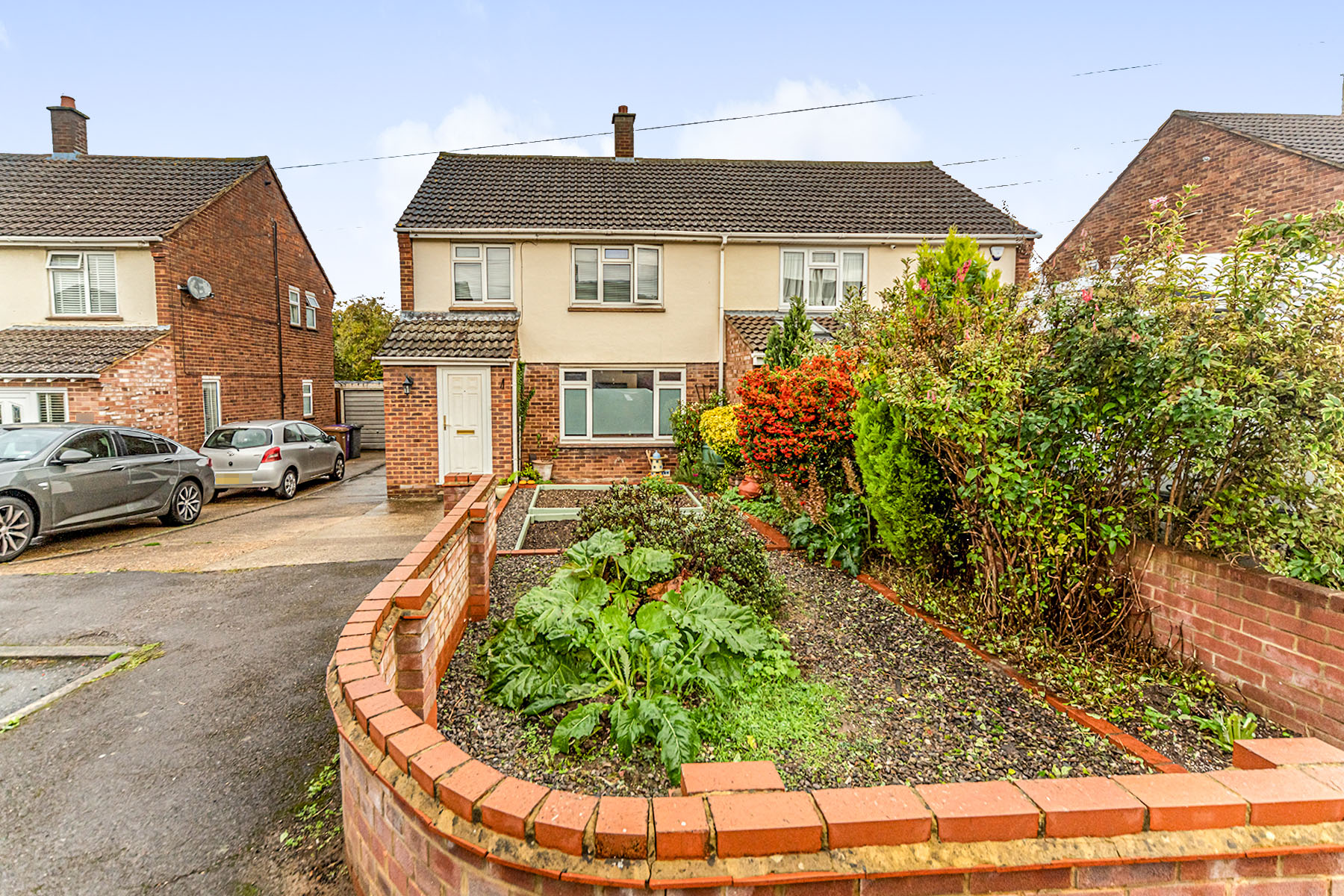 4 bedroom semidetached house for sale in Turpins Way, Baldock, SG7 6LW