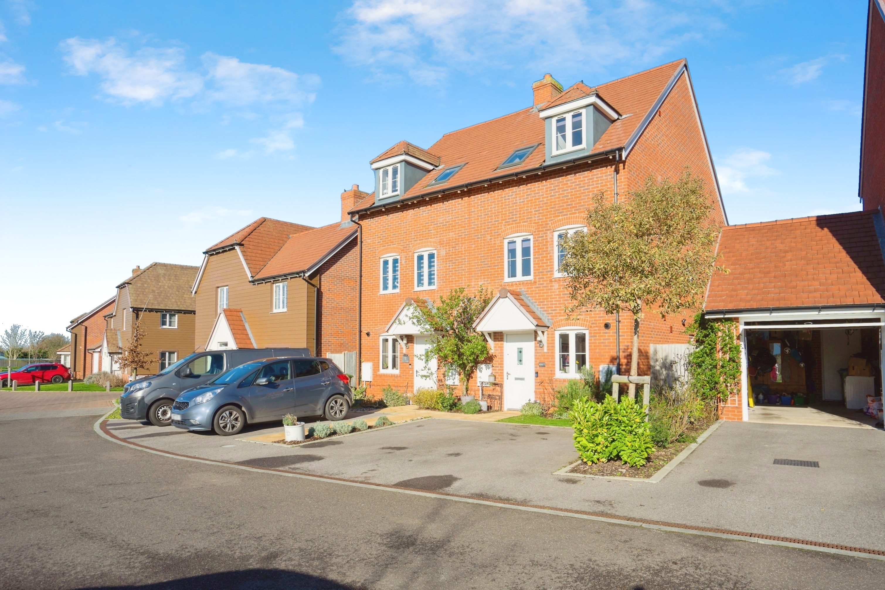 Partridge Green Properties For Sale Purplebricks